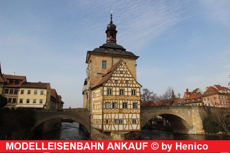  Blick auf Altes Rathaus und Obere Brücke in Bamberg 