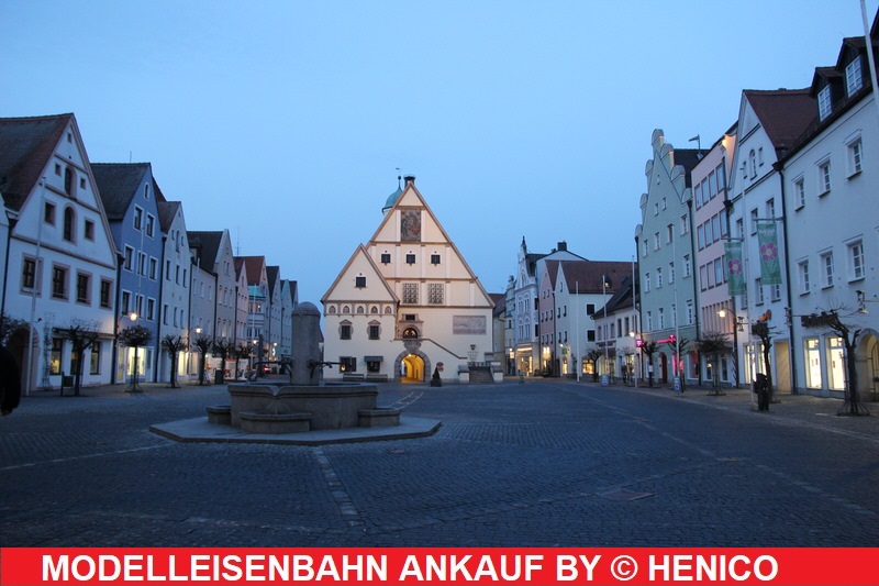Blick auf Marktplatz Weiden in der Oberpfalz by Henico