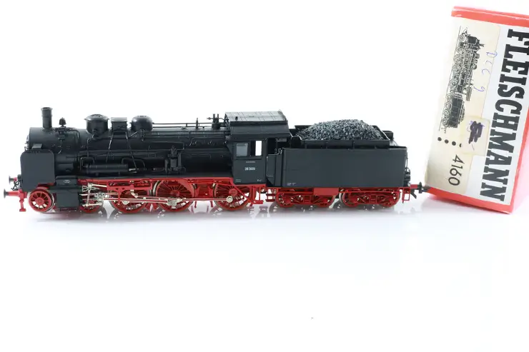 Fleischmann H0 Modell der Dampflokomotive BR 38 2888 (preussische P 8) der DB, Artikel 4160, mit OVP