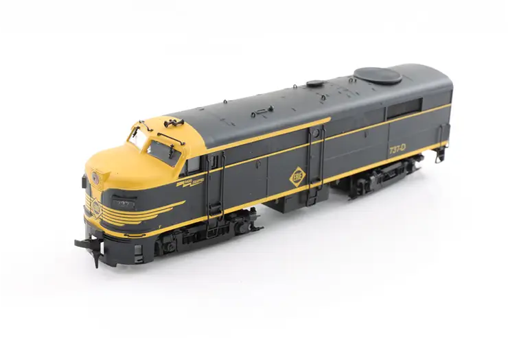 Modell einer amerikanischen EMD F7A Diesellokomotive, Nr. 737-D, im schwarz-gelben Farbschema der Erie Lackawanna Railroad.