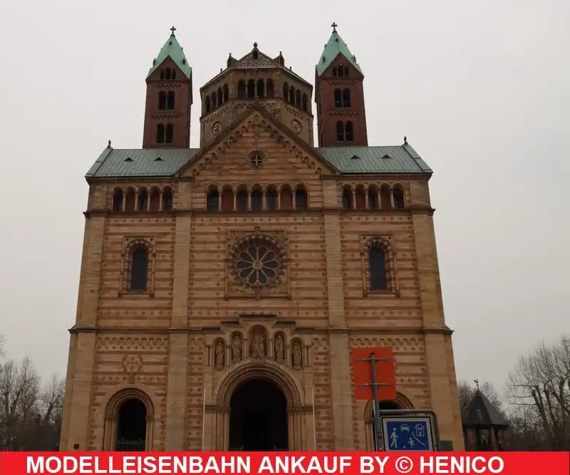 Blick auf den Dom zu Speyer fotografiert von Henico